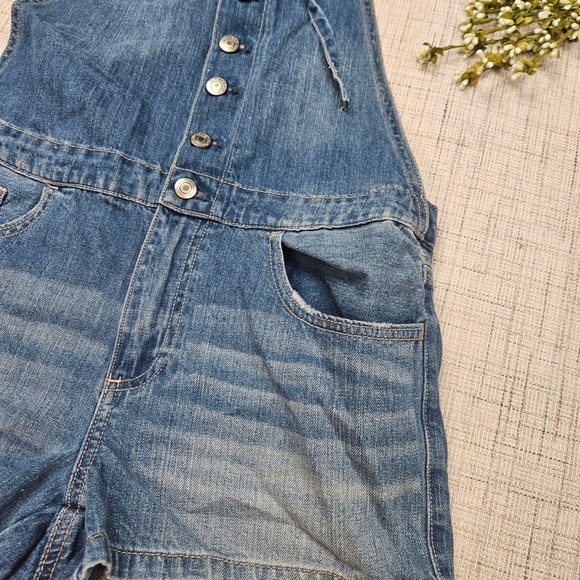 NWT American Eagle Womens Denim Shortalls Medium Wash Overalls Size Small - Picture 2 of 8